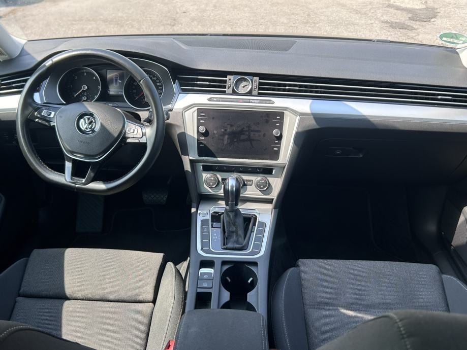 VW Passat Variant 2,0 TDI DSG,COMFORTLINE,NAVI,PDC,KOMFORNA SJEDALA, 2019 god. - 20