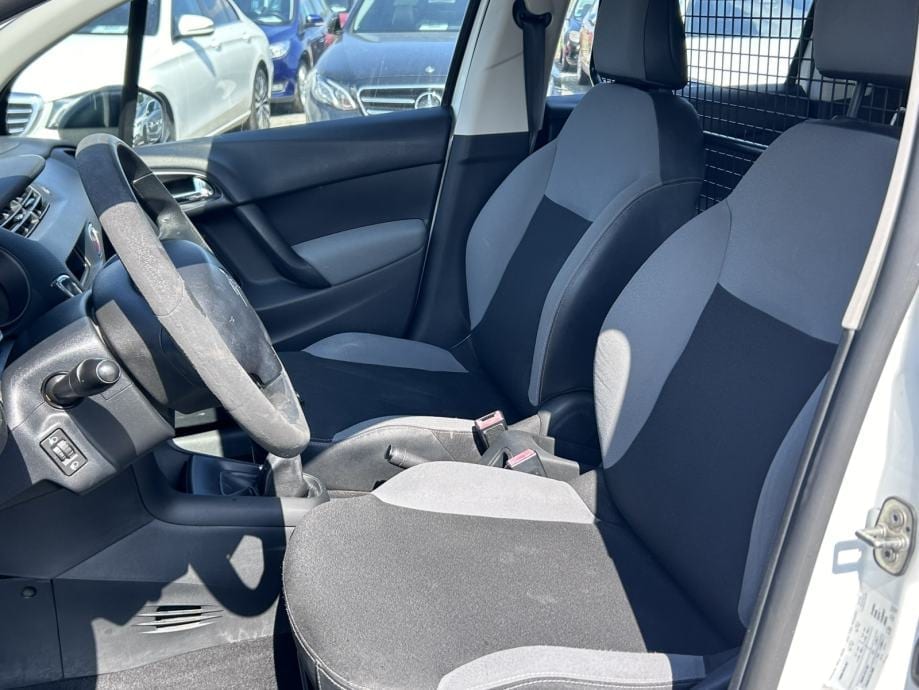 Citroën C3 1,4 HDi KLIMA, 2013 god. - 12