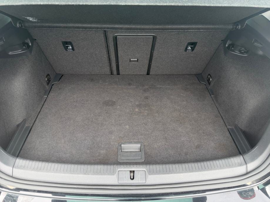 VW Golf 7 1,6 TDI,DSG,COMFORTLINE,NAVI,PDC,AUT.KLIMA,GRIJAČI SJEDIŠTA, 2016 god. - 9