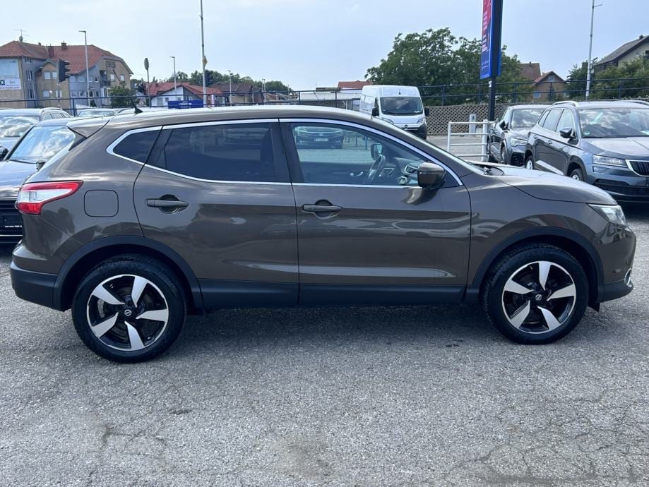Nissan Qashqai 1,6 DCI N-Connecta,NAVI,PDC,KAMERA360,BI-XENON,ACC,MFV., 2016 god. - 4