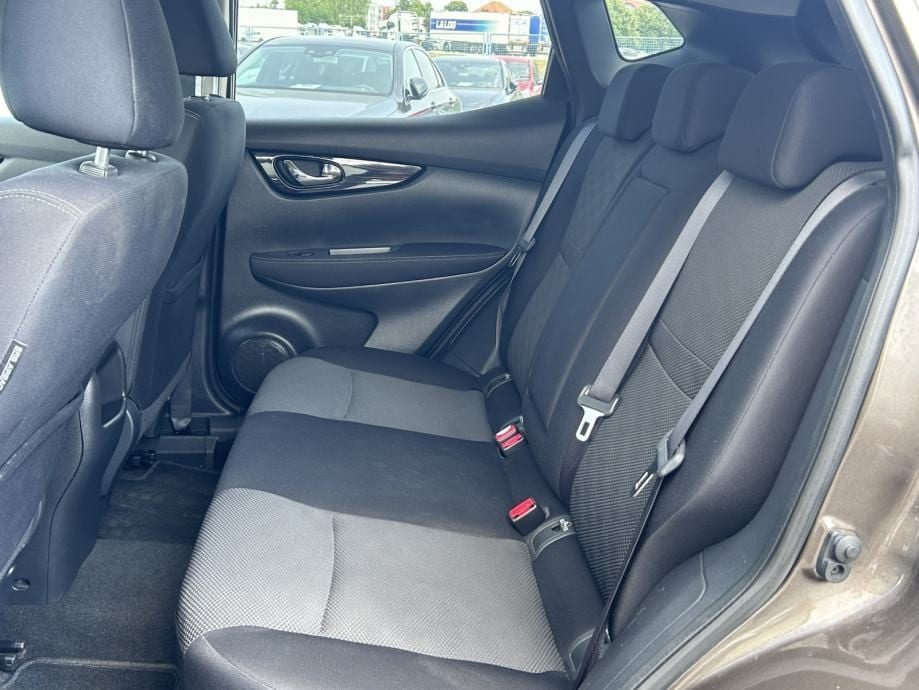Nissan Qashqai 1,6 DCI N-Connecta,NAVI,PDC,KAMERA360,BI-XENON,ACC,MFV., 2016 god. - 13