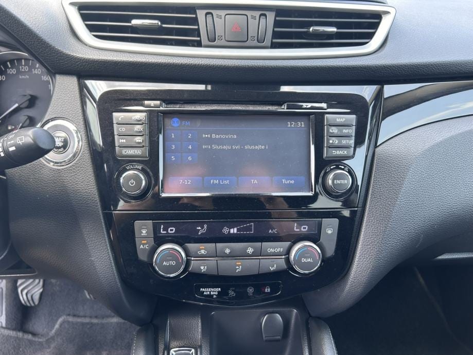 Nissan Qashqai 1,6 DCI N-Connecta,NAVI,PDC,KAMERA360,BI-XENON,ACC,MFV., 2016 god. - 21