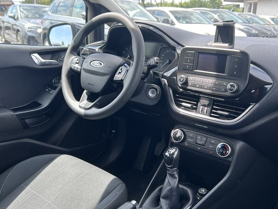 Ford Fiesta 1,1 BUSINESS,AUTOMATSKA KLIMA,PDC,GR.SJEDALA,MFV,, 2018 god. - 18