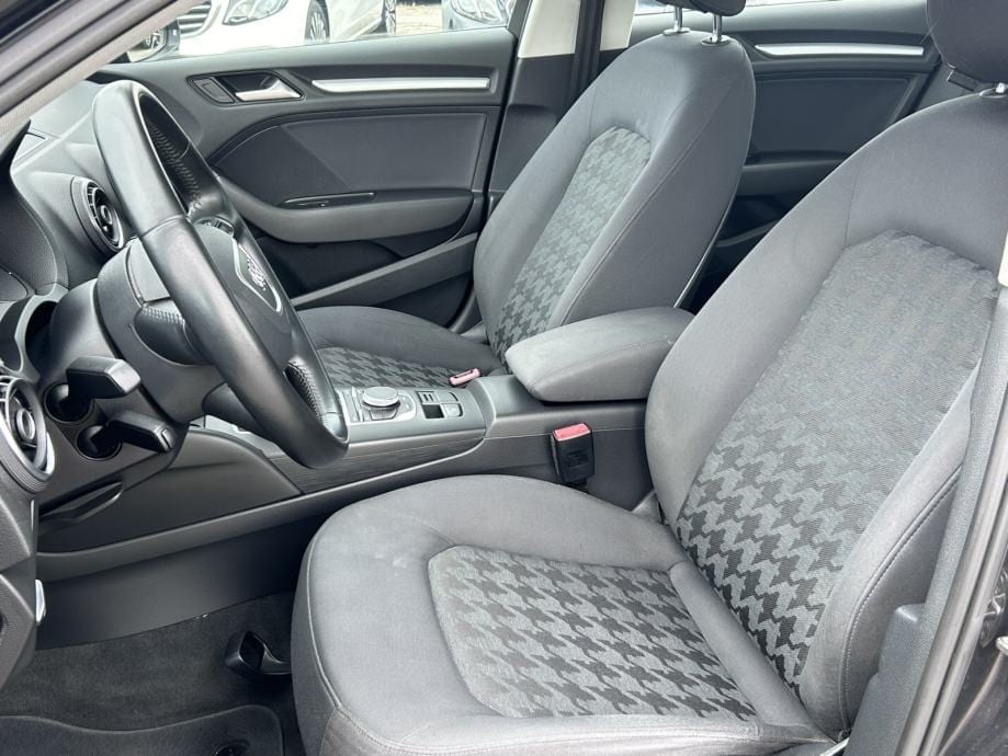 Audi A3 1,6 TDI ATTRACTION,BI-XENON,NAVI,PDC,AUT.KLIMA,MFV....., 2014 god. - 12