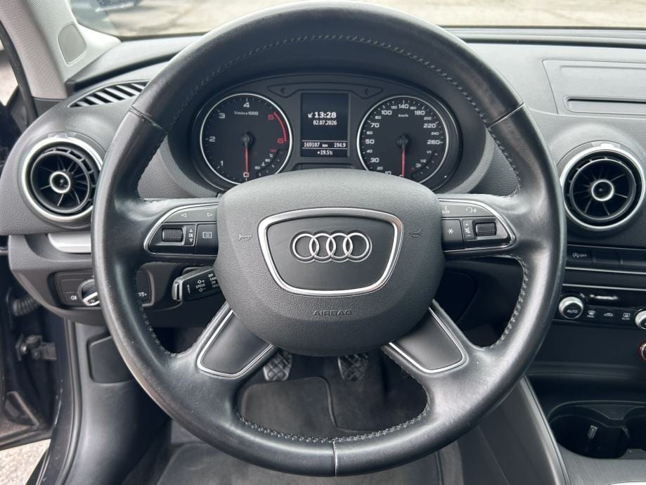 Audi A3 1,6 TDI ATTRACTION,BI-XENON,NAVI,PDC,AUT.KLIMA,MFV....., 2014 god. - 21