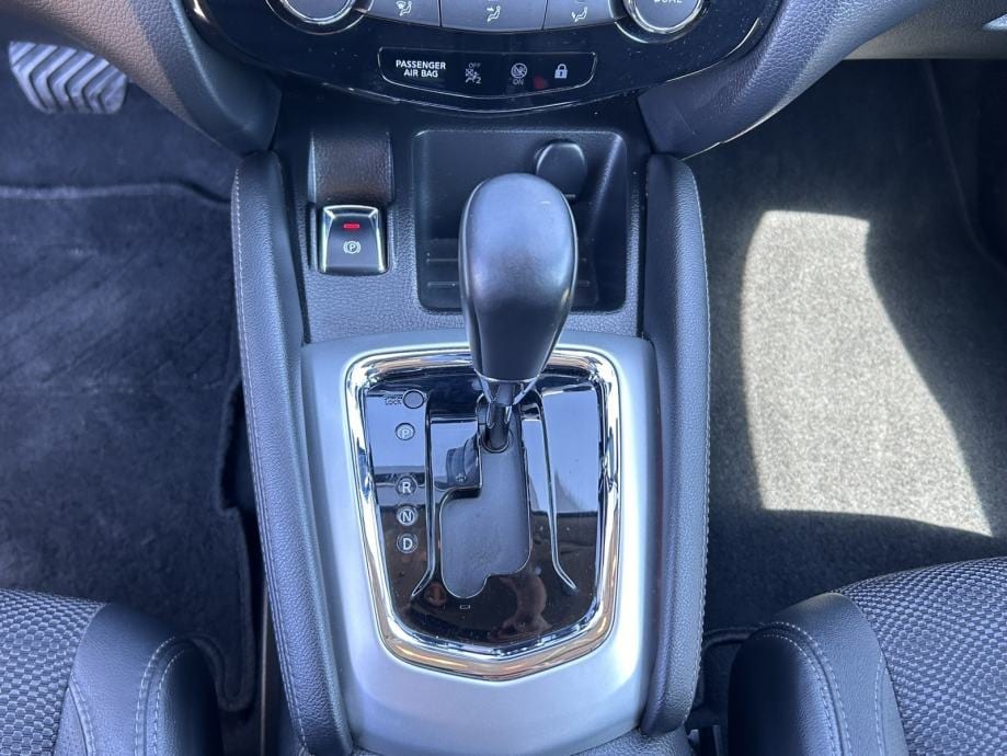 Nissan Qashqai 1,6 dCi ACENTA,NAVI,KAMERA,PDC,PANORAMA,EL.POD.SJEDALA, 2014 god. - 24