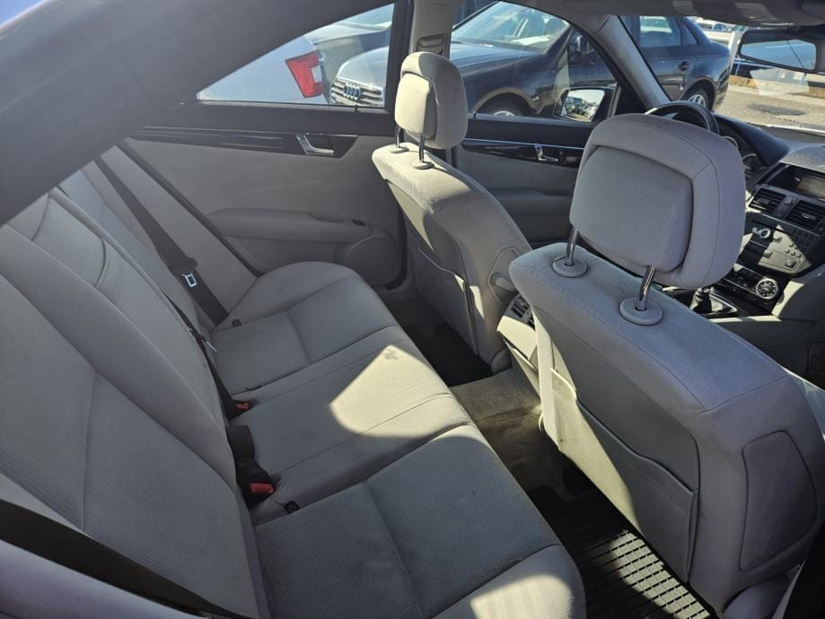 Mercedes-Benz C-klasa 220 CDI ELEGANCE,AUTOM.KLIMA,GR.SJEDALA,MFV.., 2011 god. - 21