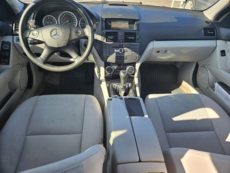 Mercedes-Benz C-klasa 220 CDI ELEGANCE,AUTOM.KLIMA,GR.SJEDALA,MFV.., 2011 god. - 25