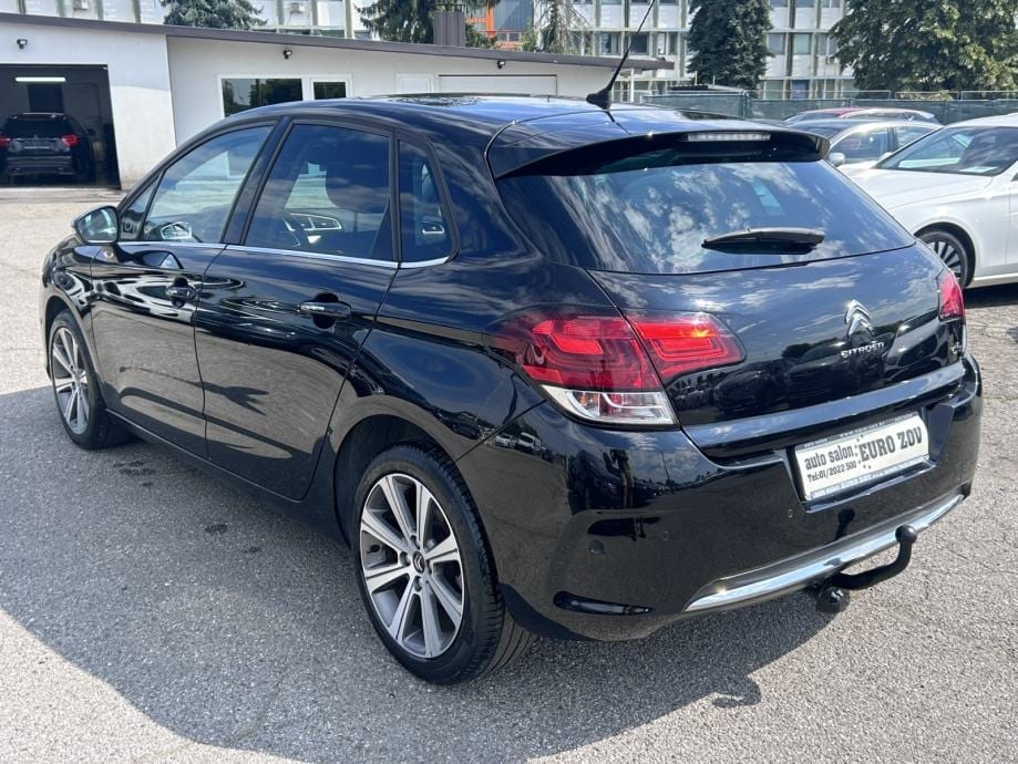 Citroën C4 1,2 130 S&S AUTOMATIK,NAVI,PDC,MFV,GRIJAČI SJEDALA - 9