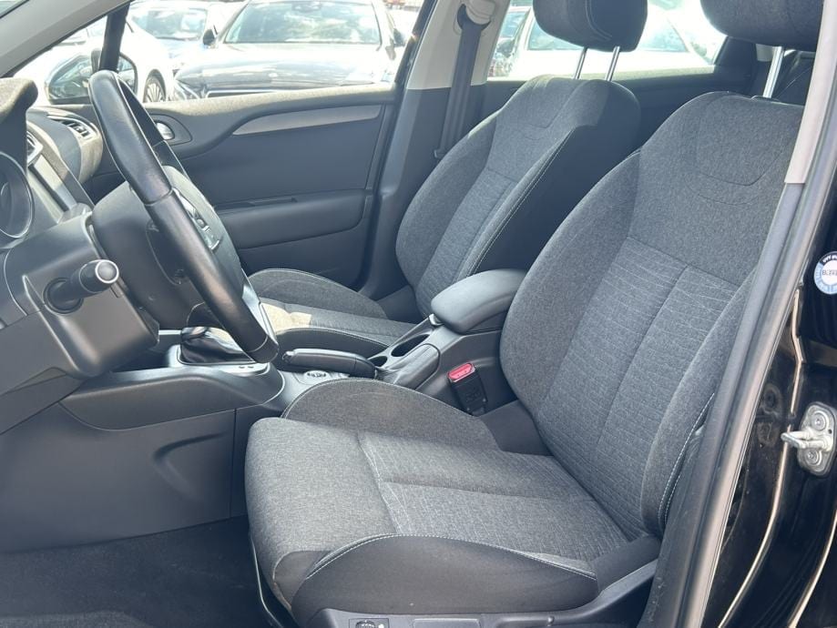 Citroën C4 1,2 130 S&S AUTOMATIK,NAVI,PDC,MFV,GRIJAČI SJEDALA - 12