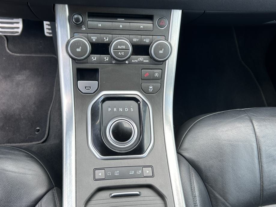 Land Rover Range Rover Evoque 2,0 TD4 NAVI,PDC,KAMERA,KOŽA,MAX OPREMA, 2016 god. - 24