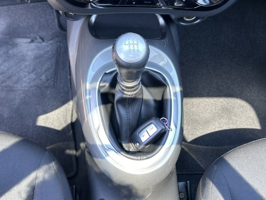 Nissan Juke 1,2 TEKNA,KAMERA,NAVIGACIJA,ŠIBER,MFV,AUTOM.KLIMA.., 2014 god. - 24