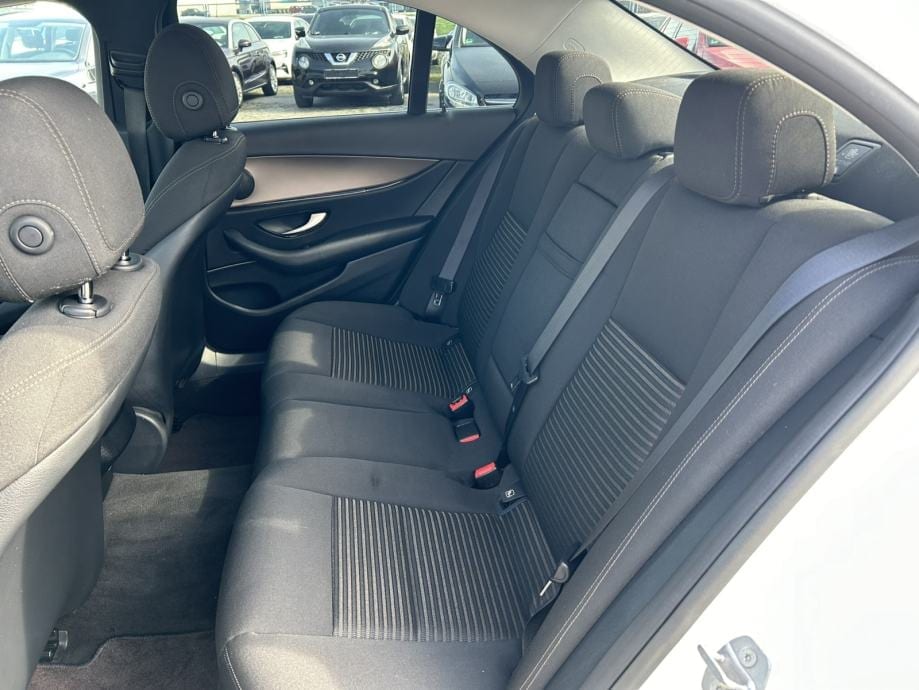 Mercedes-Benz E-klasa 220d *TOP STANJE*, 2016 god. - 19