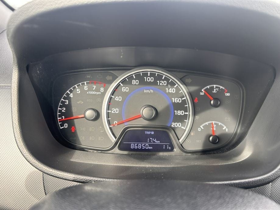 Hyundai i10 1.0, 2018 god. - 16