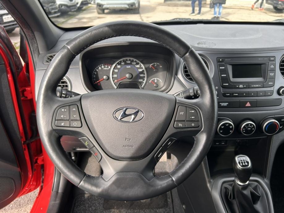 Hyundai i10 1.0, 2018 god. - 15