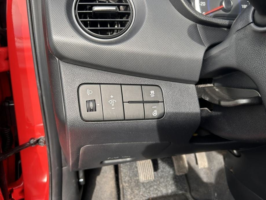 Hyundai i10 1.0, 2018 god. - 17
