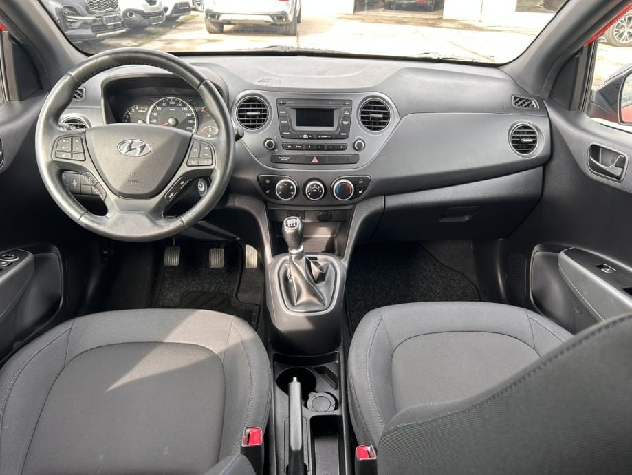 Hyundai i10 1.0, 2018 god. - 19