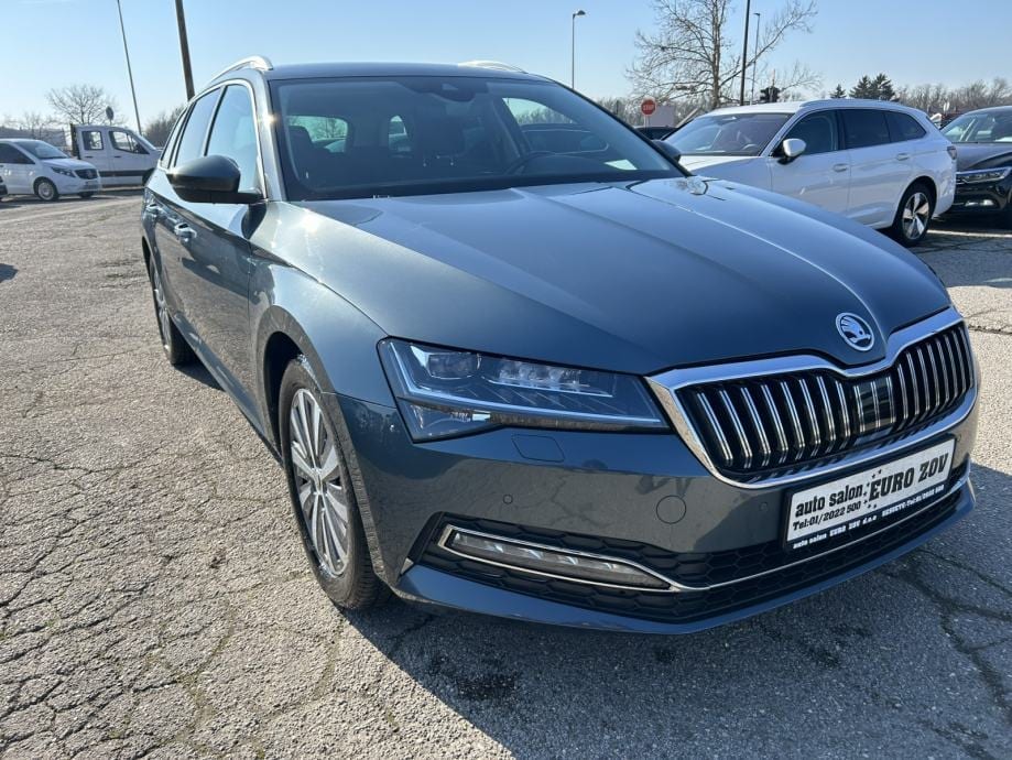 Škoda Superb 2,0 TDI *XENON* *TOP STANJE*, 2021 god.