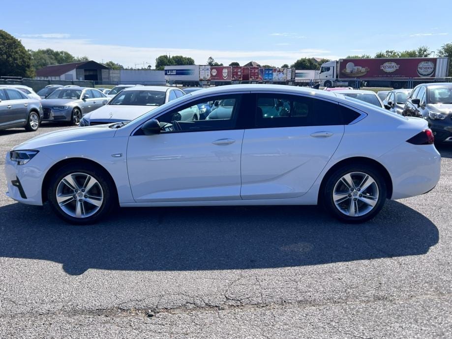 Opel Insignia 1,5 D AUTOMATIK,GRANDSPORT,EDITION,STRAŽNJA KAMERA,PDC.., 2021 god. - 10