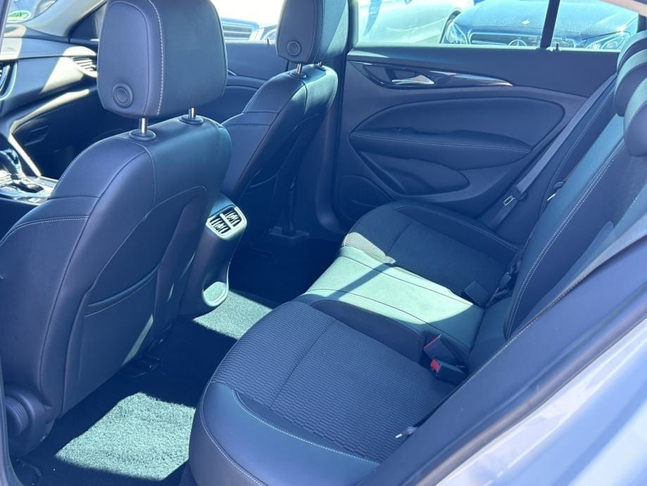 Opel Insignia 1,5 D AUTOMATIK,GRANDSPORT,EDITION,STRAŽNJA KAMERA,PDC.., 2021 god. - 13