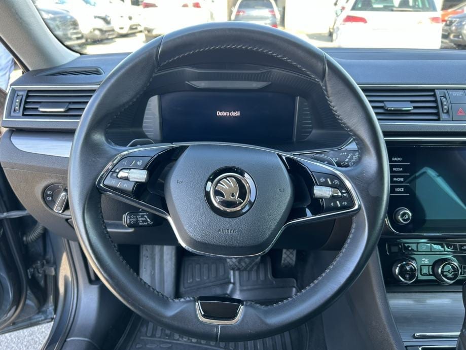 Škoda Superb 2,0 TDI *XENON* *TOP STANJE*, 2021 god. - 23