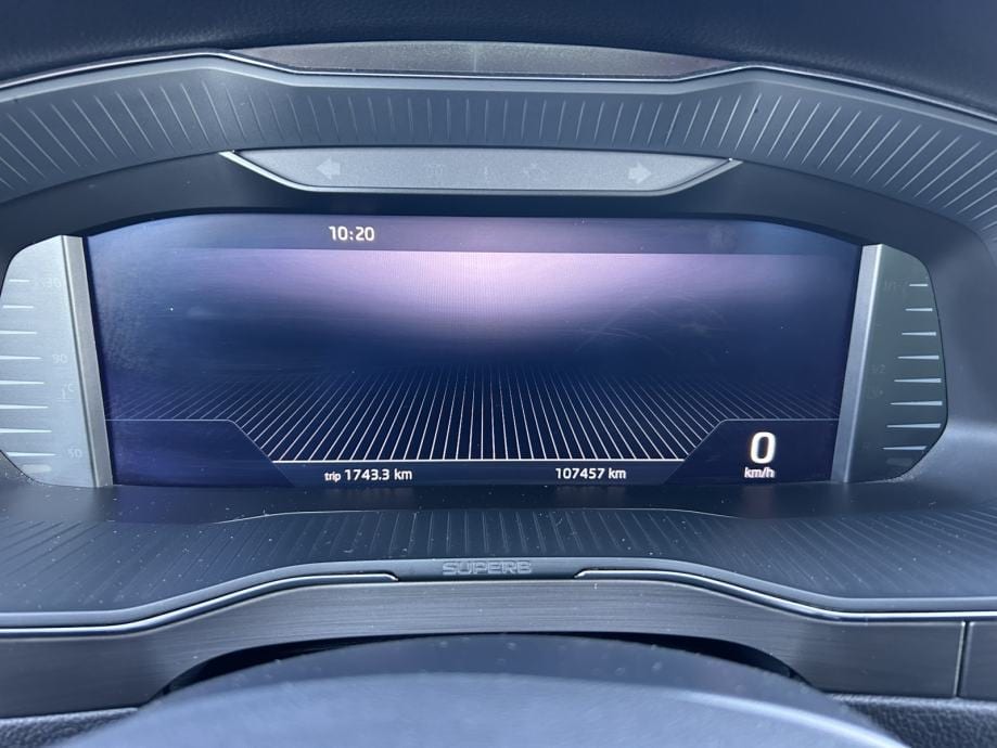 Škoda Superb 2,0 TDI *XENON* *TOP STANJE*, 2021 god. - 24