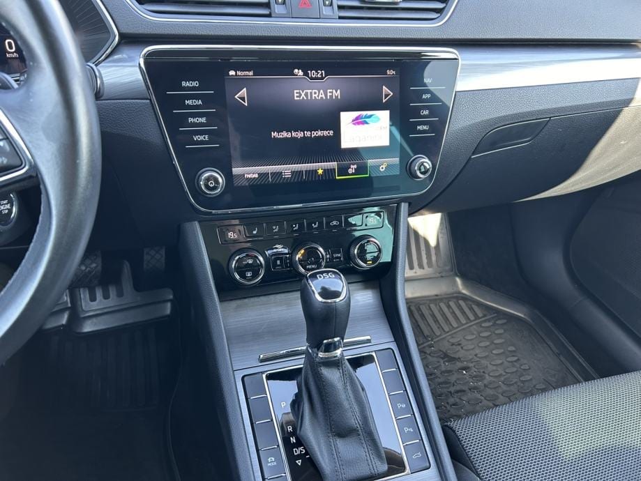 Škoda Superb 2,0 TDI *XENON* *TOP STANJE*, 2021 god. - 26