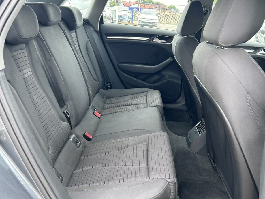 Audi A3 1,6 TDI SPORTBACK,NAVI,PDC,BI-XENON,MFV,GR.SJEDALA,AUTOM.KLIMA, 2016 god. - 16