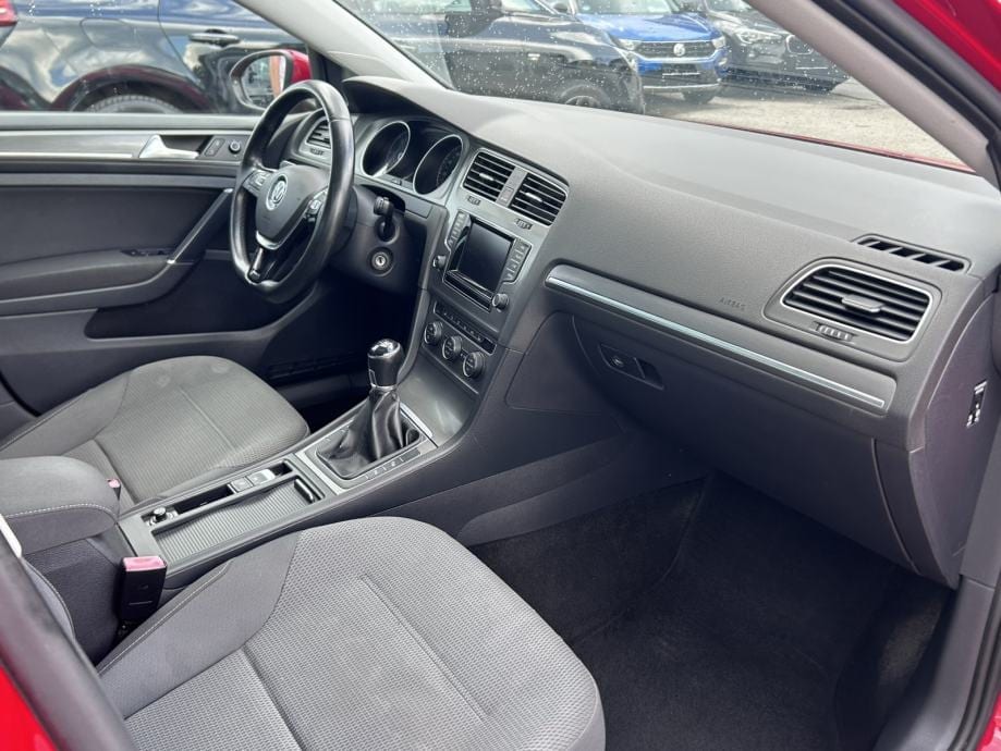 VW Golf 7 1.6TDI COMFORTLINE,NAVI,XENON,GR.SJEDALA,MFV,AUT.KLIMA..., 2012 god. - 17
