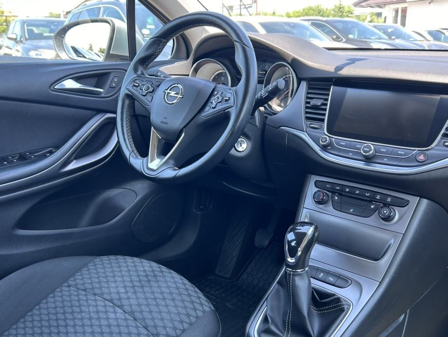 Opel Astra 1.6 CDTI ENJOY,PDC,GR.SJEDALA,GR.VOLANA,AUT.KLIMA,MFV, 2016 god. - 18