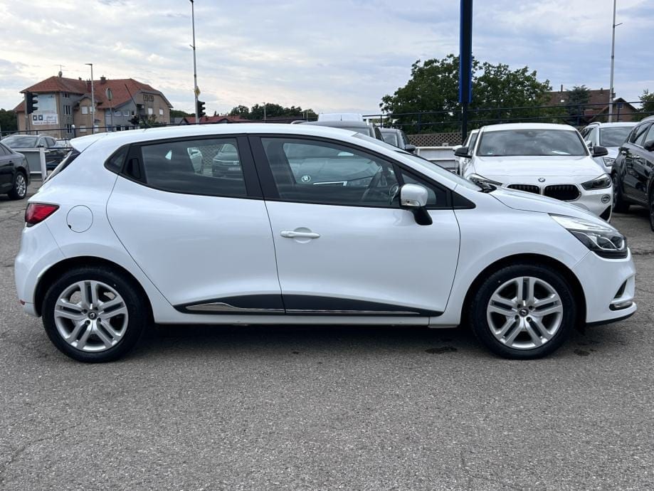 Renault Clio TCe 90 LIMITED,NAVIGACIJA,KLIMA,MFV,GR.SJEDALA, 2018 god.