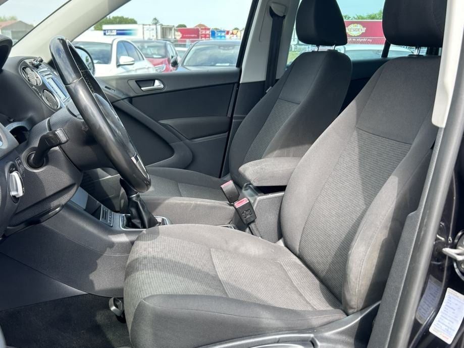 VW Tiguan 2,0 TDI 4-MOTION,TREND-FUN,PDC,NAVIGACIJA,PARK PILOT,MFW, 2013 god. - 12