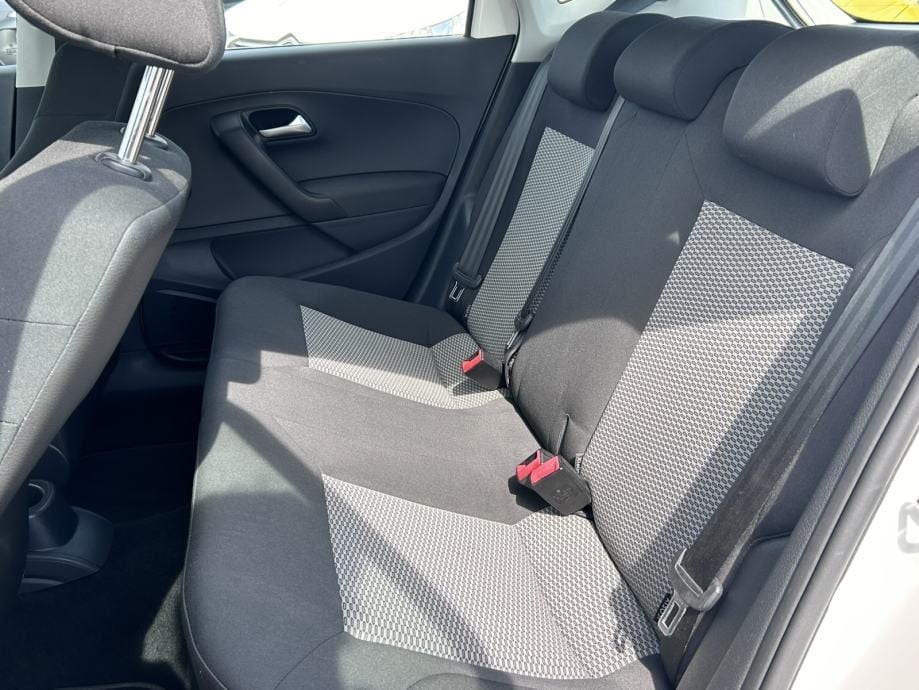 VW Polo 1.2TDI TRENDLINE,KLIMA,ALUMINIJSKI NAPLACI,..., 2015 god. - 14