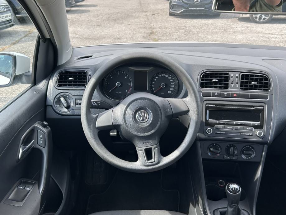 VW Polo 1.2TDI TRENDLINE,KLIMA,ALUMINIJSKI NAPLACI,..., 2015 god. - 20