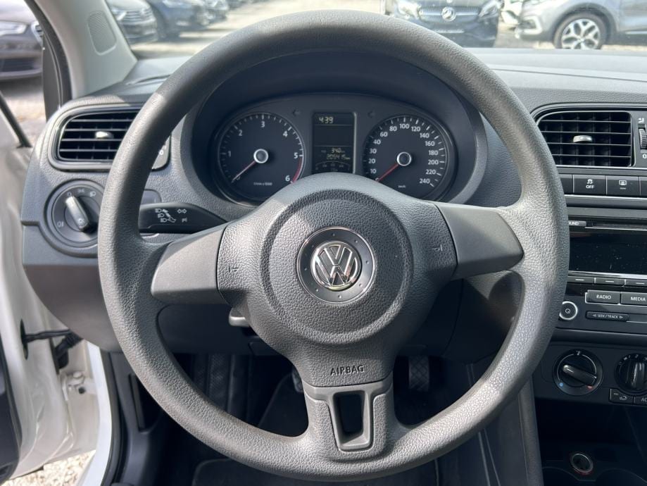 VW Polo 1.2TDI TRENDLINE,KLIMA,ALUMINIJSKI NAPLACI,..., 2015 god. - 22