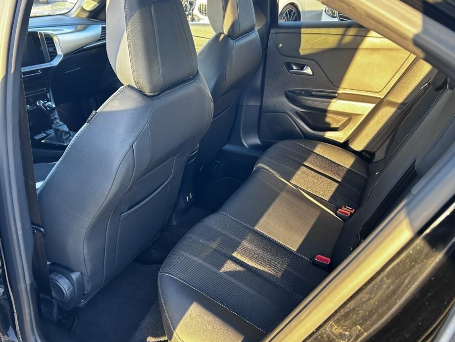 Opel Mokka 1,2 Turbo, NAVI, KAMERA, PDC, 2024 god. - 13