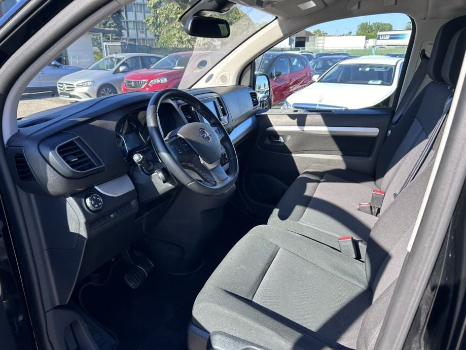 Opel Zafira 2,0 D, 2024 god. - 9