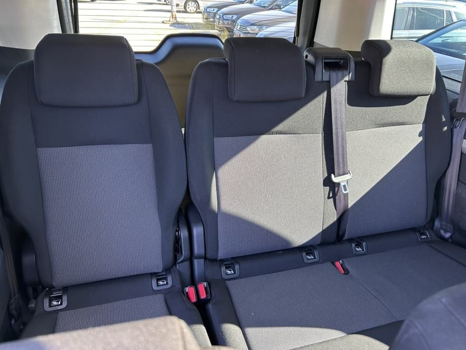 Opel Zafira 2,0 D, 2024 god. - 19
