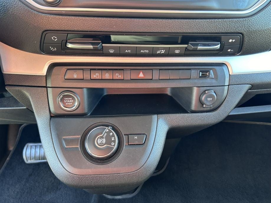 Opel Zafira 2,0 D, 2024 god. - 23