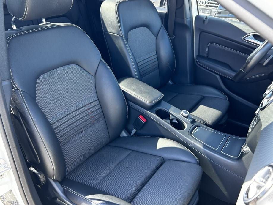 Mercedes-Benz B-klasa 200d, PANORAMA, AUT., NAVI, 2018 god. - 21