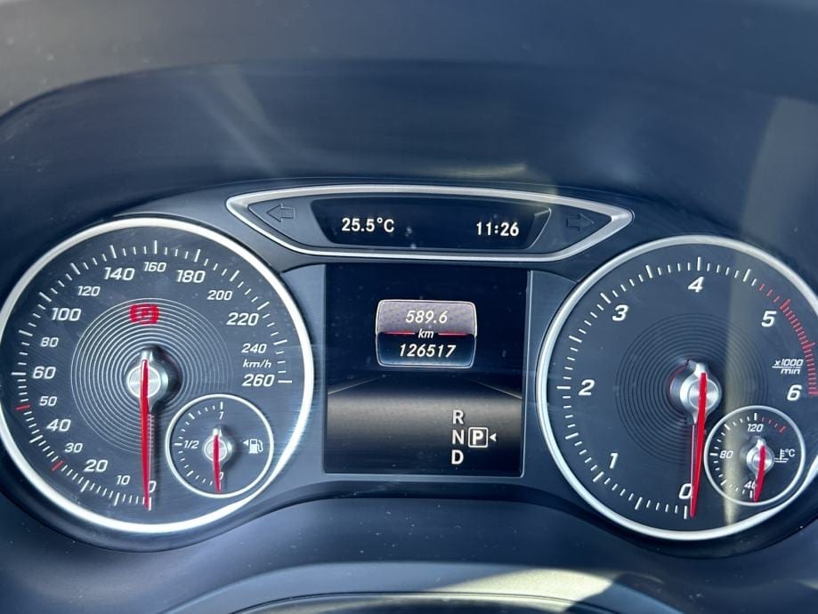Mercedes-Benz B-klasa 200d, PANORAMA, AUT., NAVI, 2018 god. - 23