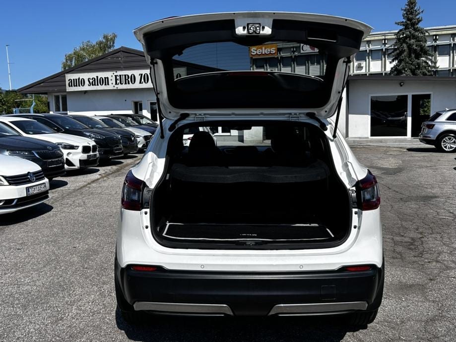 Nissan Qashqai 1,3 AUT., KAMERA, EL.POD.SJEDALA, PANORAMA, 2019 god. - 7