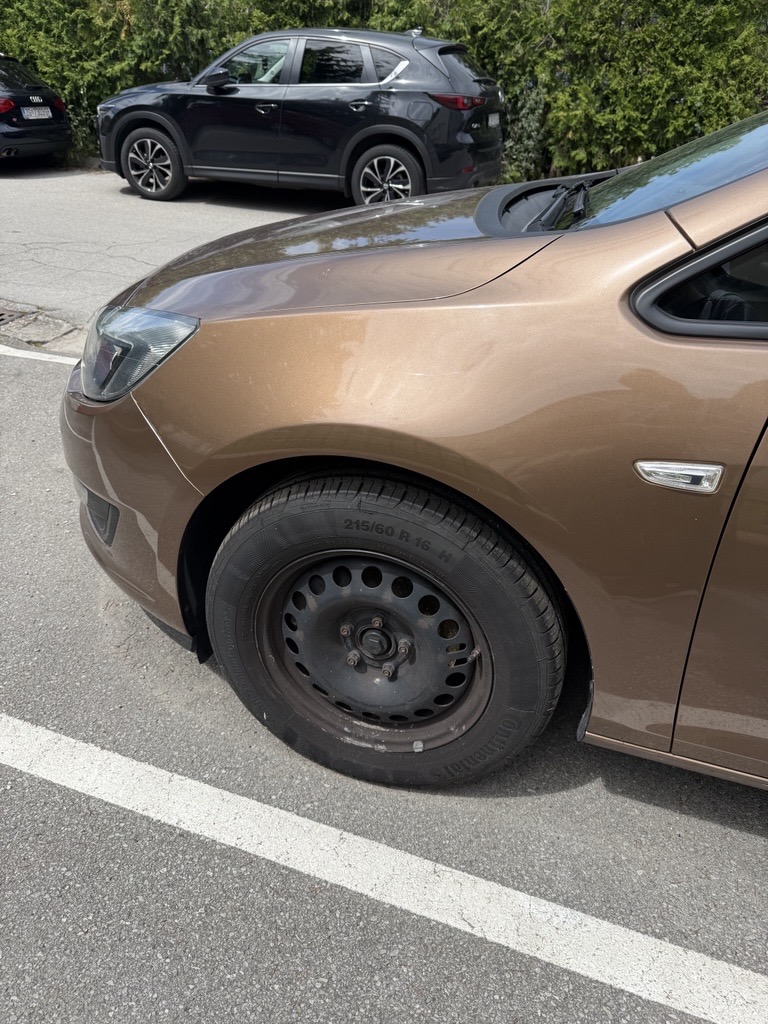 Opel Astra 2014 - 9