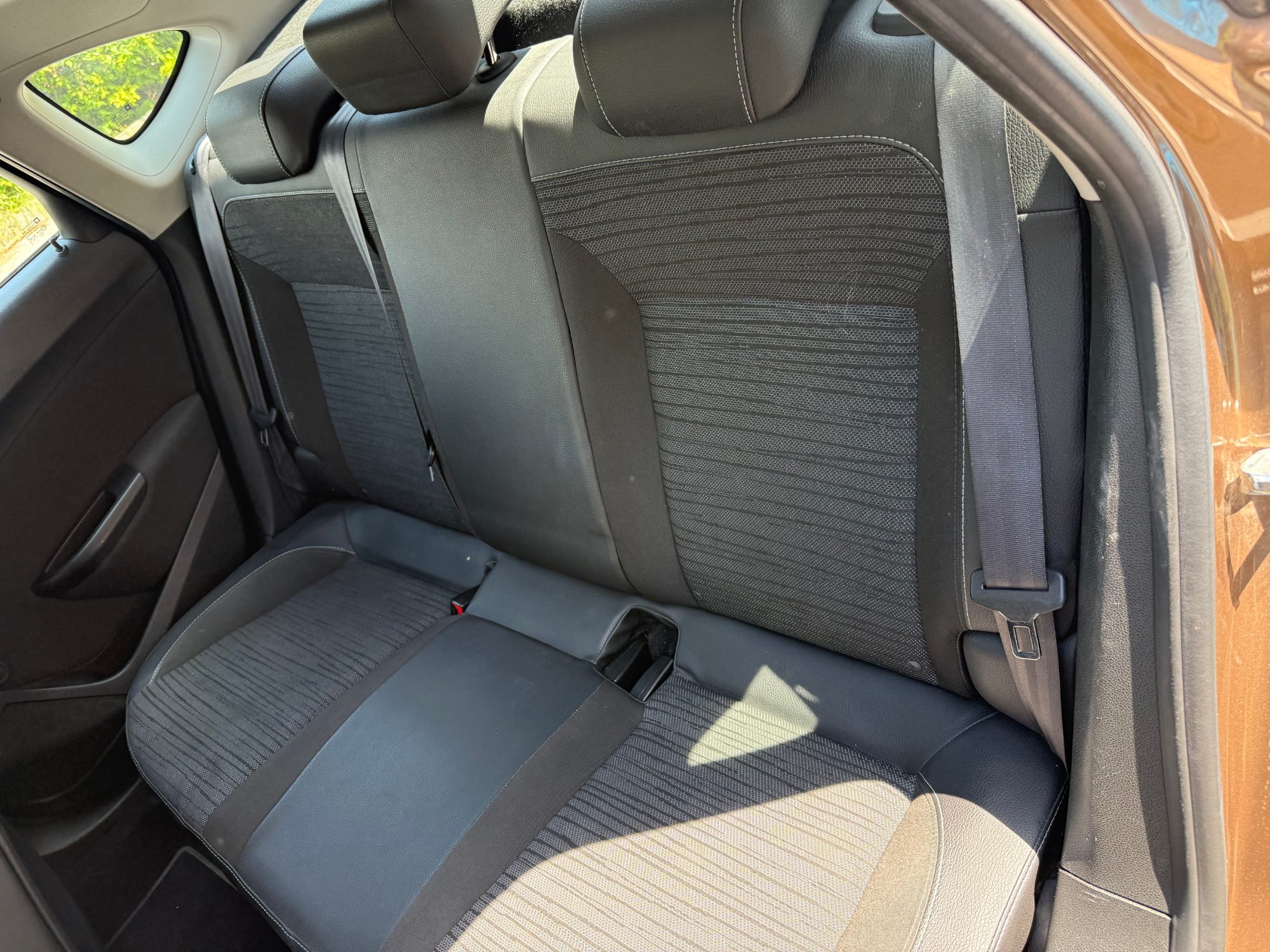 Opel Astra 2014 - 13