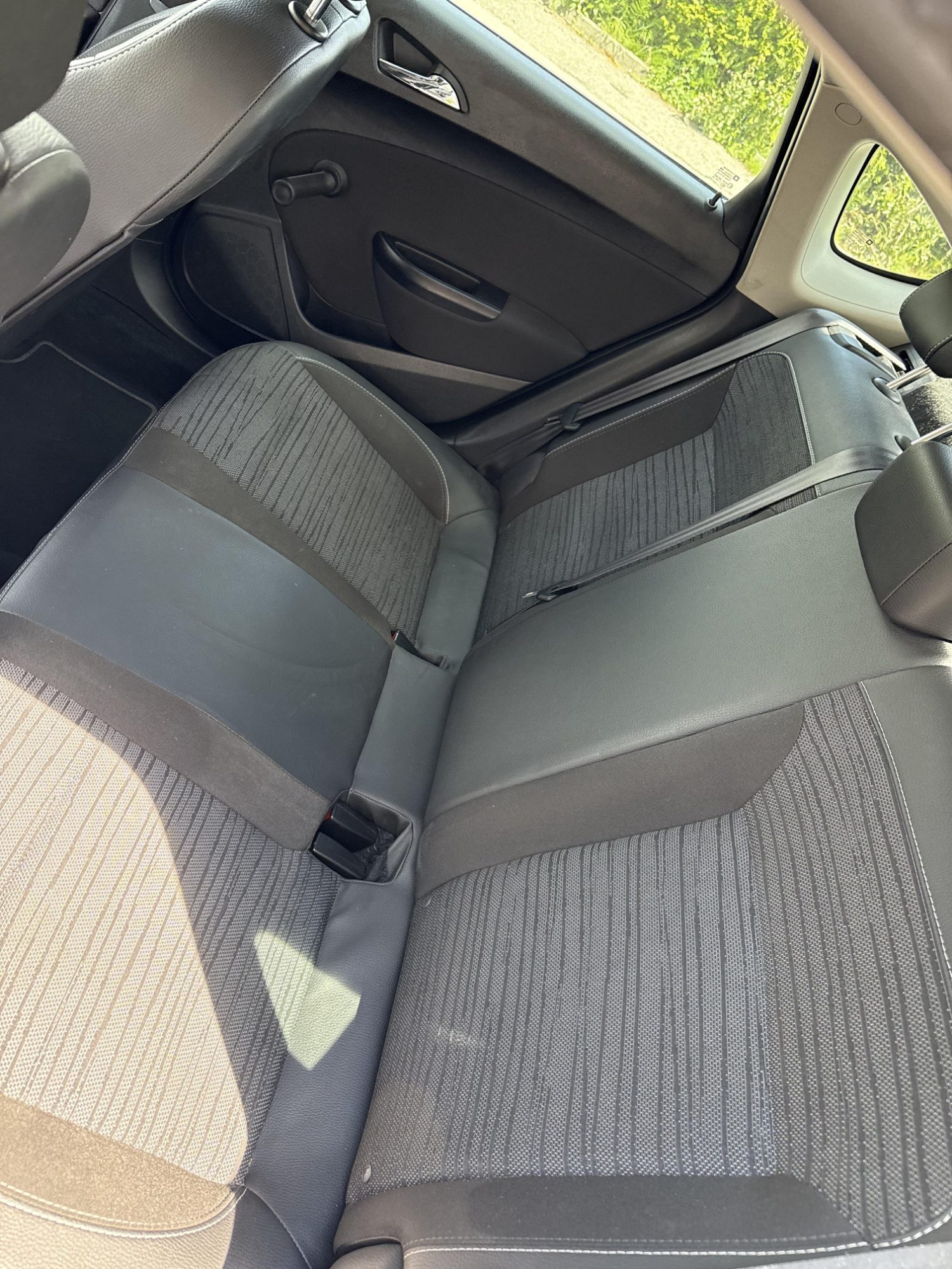 Opel Astra 2014 - 12