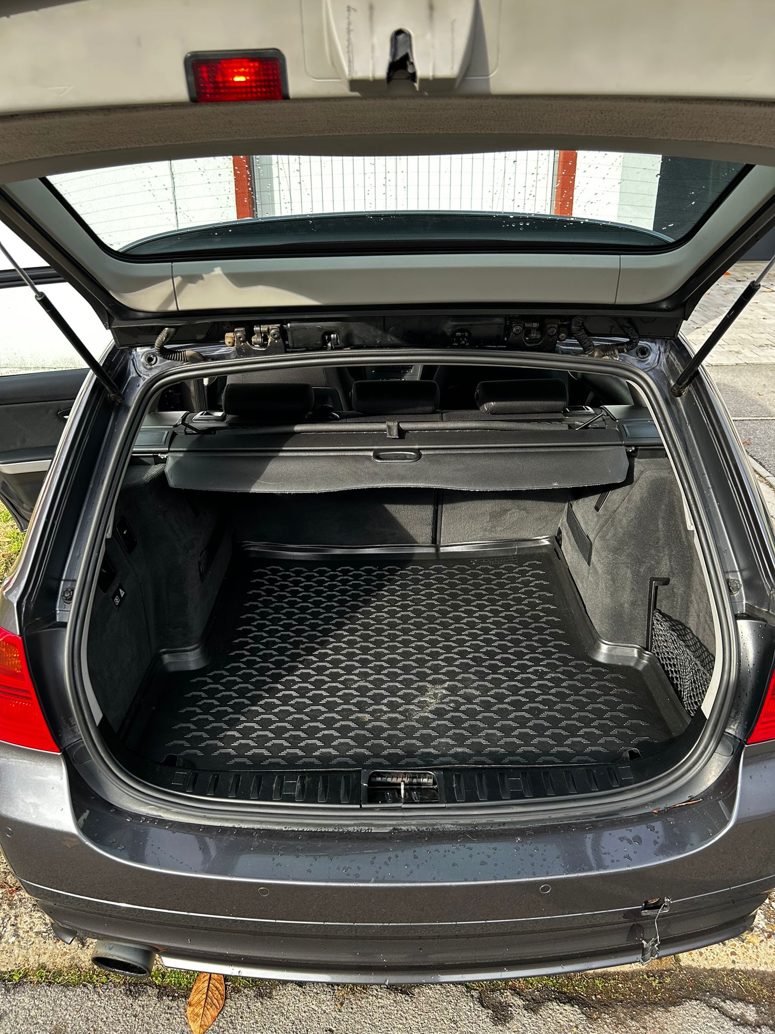 BMW E91 320d, Reg. do 08/26 - 9