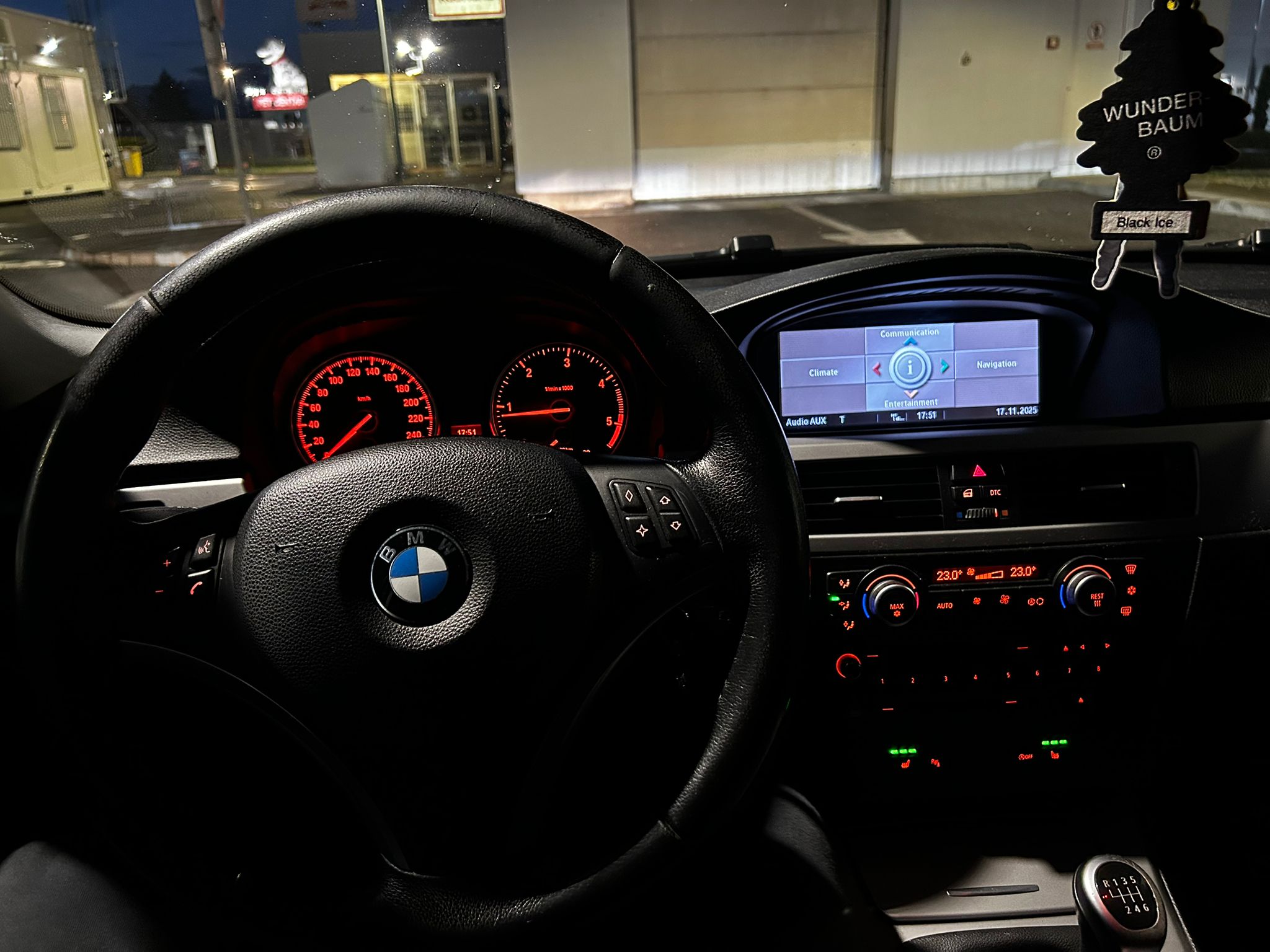BMW E91 320d, Reg. do 08/26 - 12