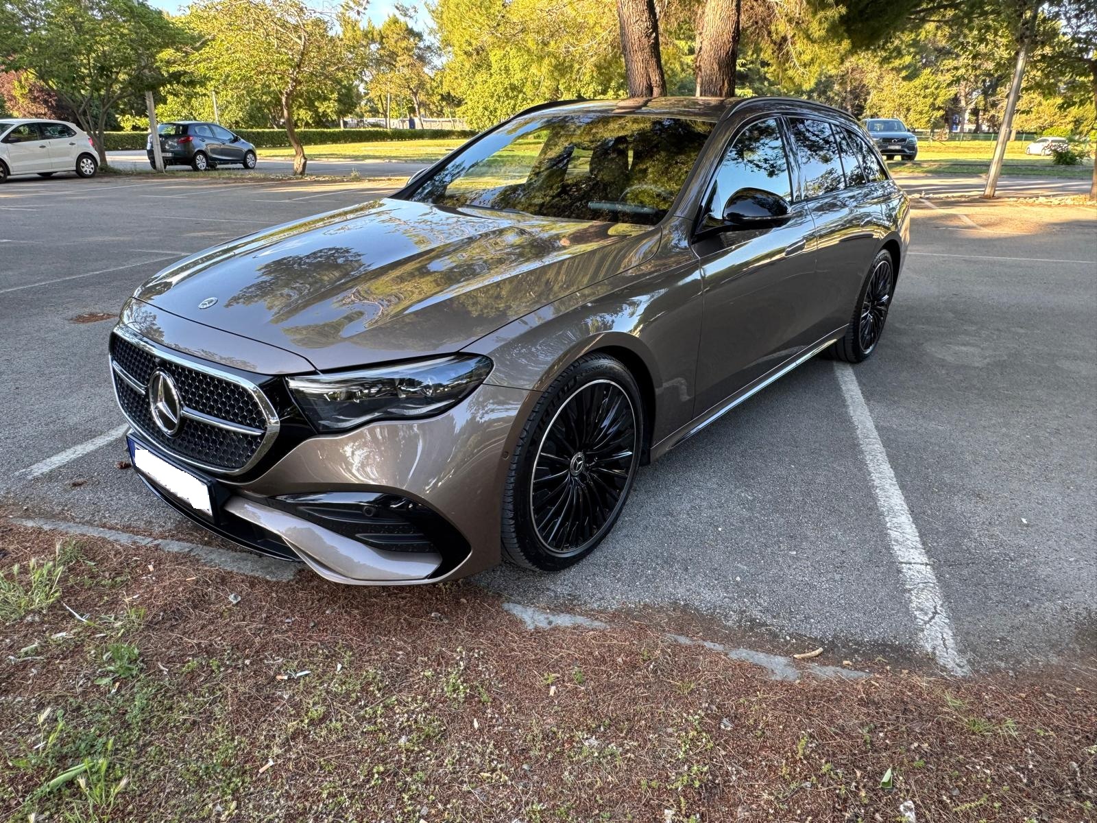 Mercedes-Benz E 300 de 4MATIC T-Model AMG Line Night Paket – 2024. godište, 21000 km - 8