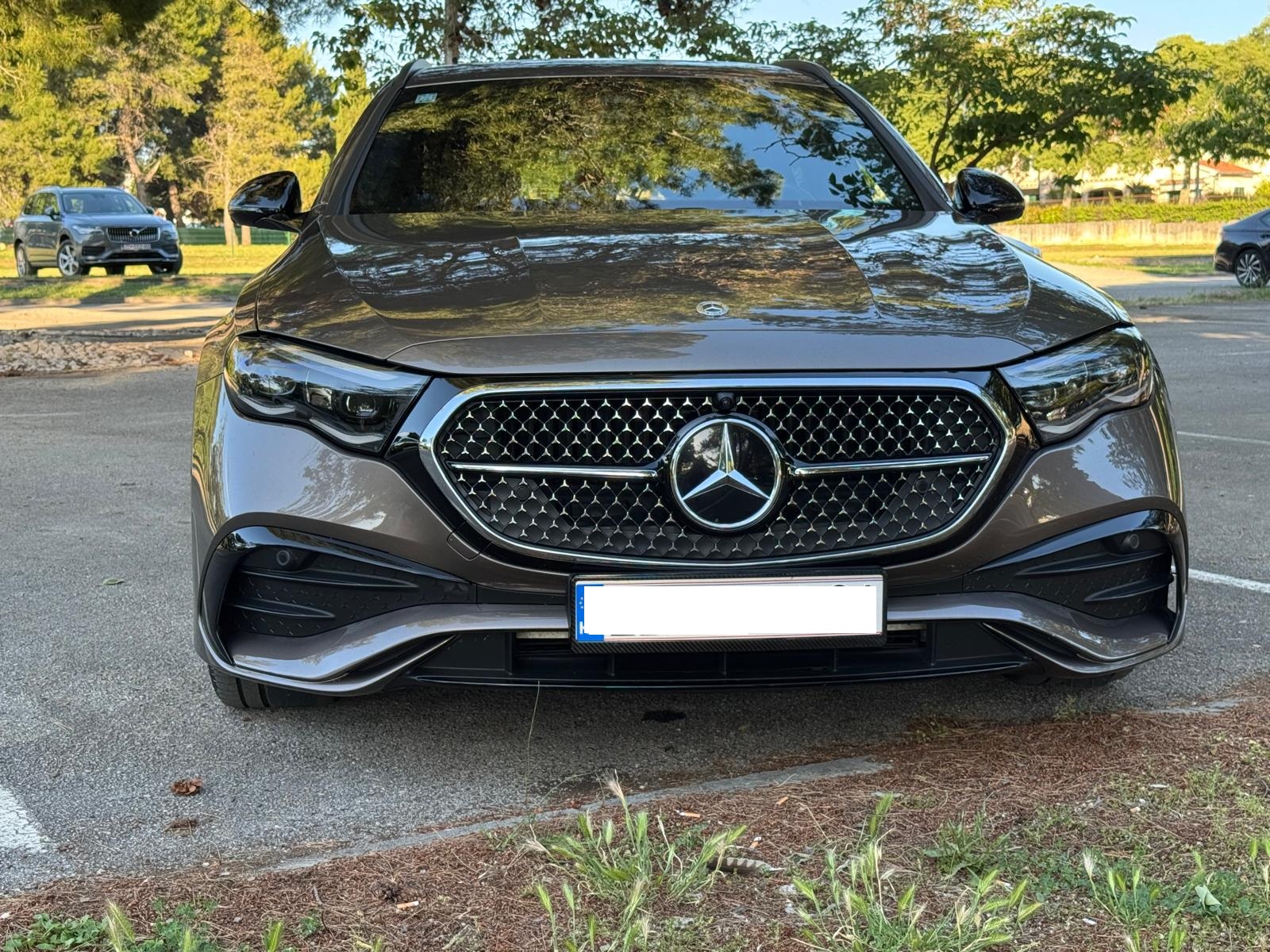 Mercedes-Benz E 300 de 4MATIC T-Model AMG Line Night Paket – 2024. godište, 21000 km - 27